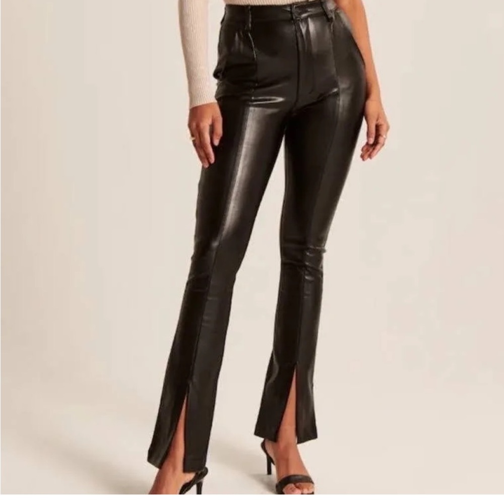 Abercrombie Vegan Leather Split Hem pant - size 27L